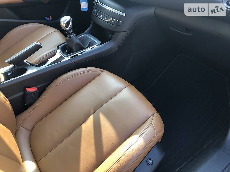 Універсал Peugeot 308 2014 в Бродах