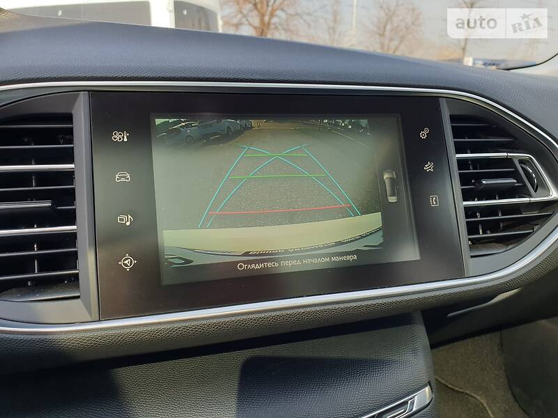 Универсал Peugeot 308 2015 в Киеве