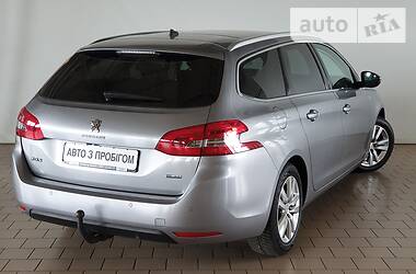 Універсал Peugeot 308 2015 в 