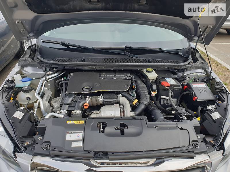 Универсал Peugeot 308 2015 в Киеве