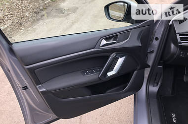 Універсал Peugeot 308 2016 в 