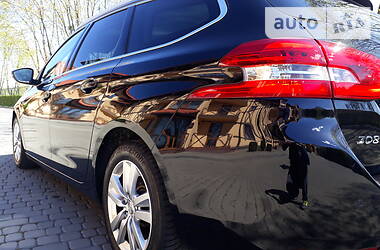Універсал Peugeot 308 2015 в 
