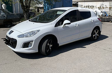 Хэтчбек Peugeot 308 2012 в Белой Церкви