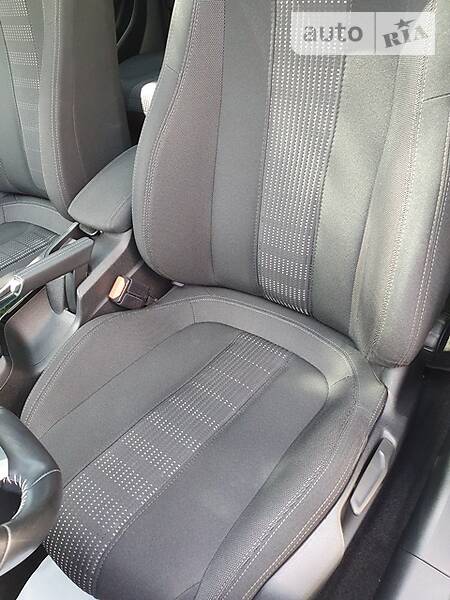 Універсал Peugeot 308 2015 в Житомирі