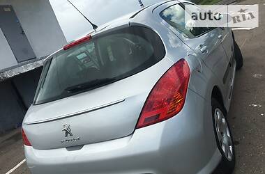 Хетчбек Peugeot 308 2011 в Дрогобичі