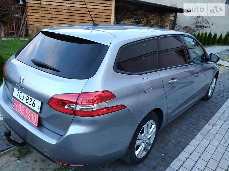 Універсал Peugeot 308 2015 в Стрию