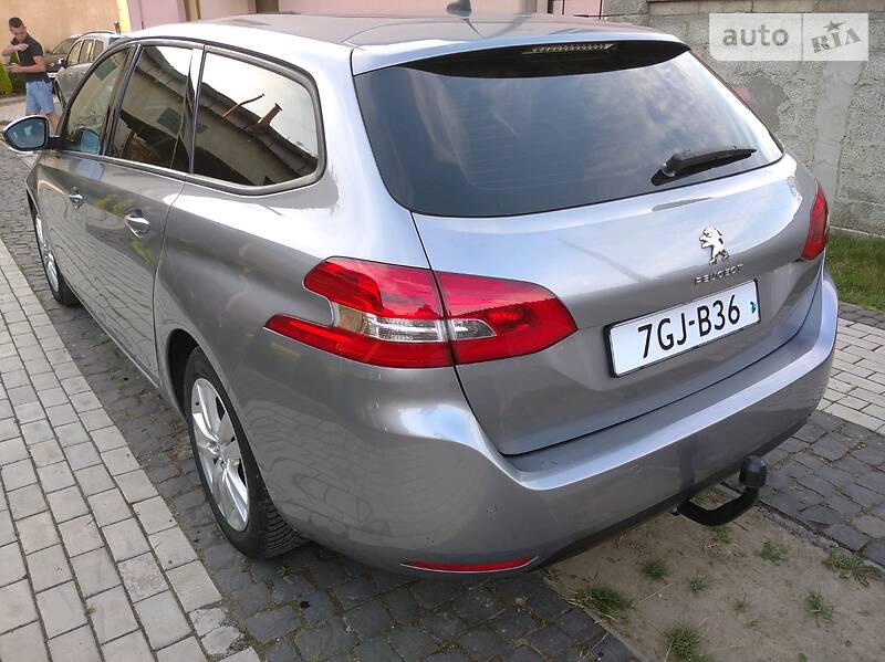 Універсал Peugeot 308 2015 в Стрию
