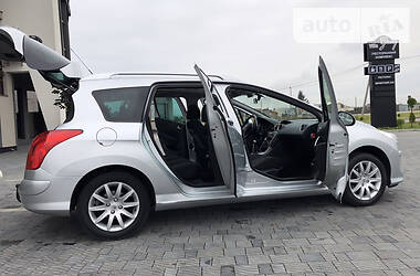 Універсал Peugeot 308 2008 в 
