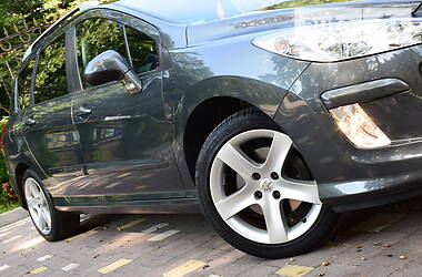 Універсал Peugeot 308 2009 в 