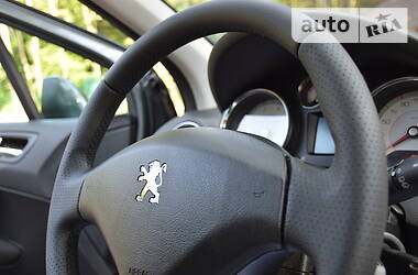 Універсал Peugeot 308 2009 в 