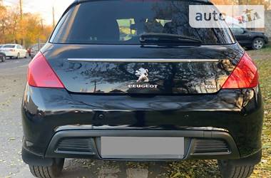 Хэтчбек Peugeot 308 2011 в Николаеве