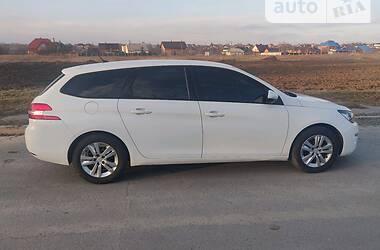 Універсал Peugeot 308 2015 в Полтаві