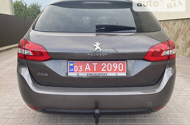 Універсал Peugeot 308 2014 в Тернополі