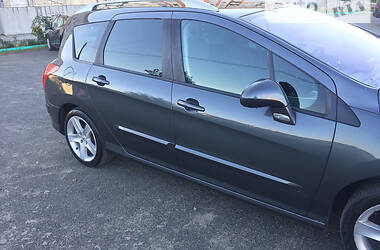 Универсал Peugeot 308 2009 в Киеве