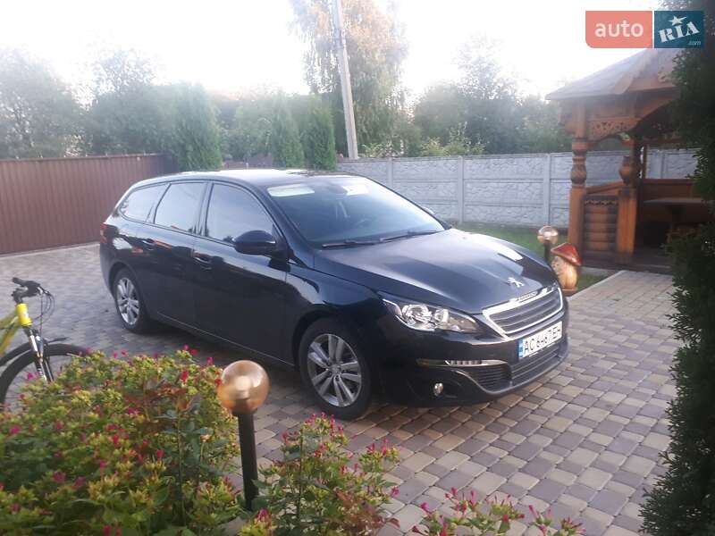Универсал Peugeot 308 2015 в Луцке