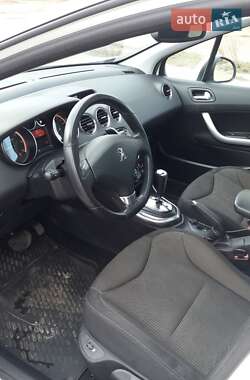 Универсал Peugeot 308 2013 в 