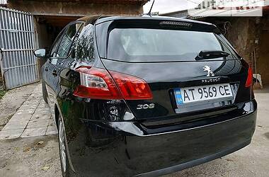 Хэтчбек Peugeot 308 2014 в Ивано-Франковске