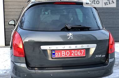 Універсал Peugeot 308 2010 в Тернополі