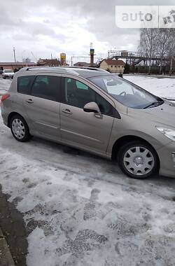 Универсал Peugeot 308 2012 в Бродах