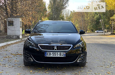 Універсал Peugeot 308 2017 в 
