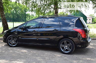 Универсал Peugeot 308 2013 в Дрогобыче