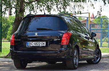 Универсал Peugeot 308 2013 в Дрогобыче