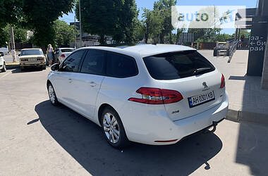 Универсал Peugeot 308 2015 в Кропивницком