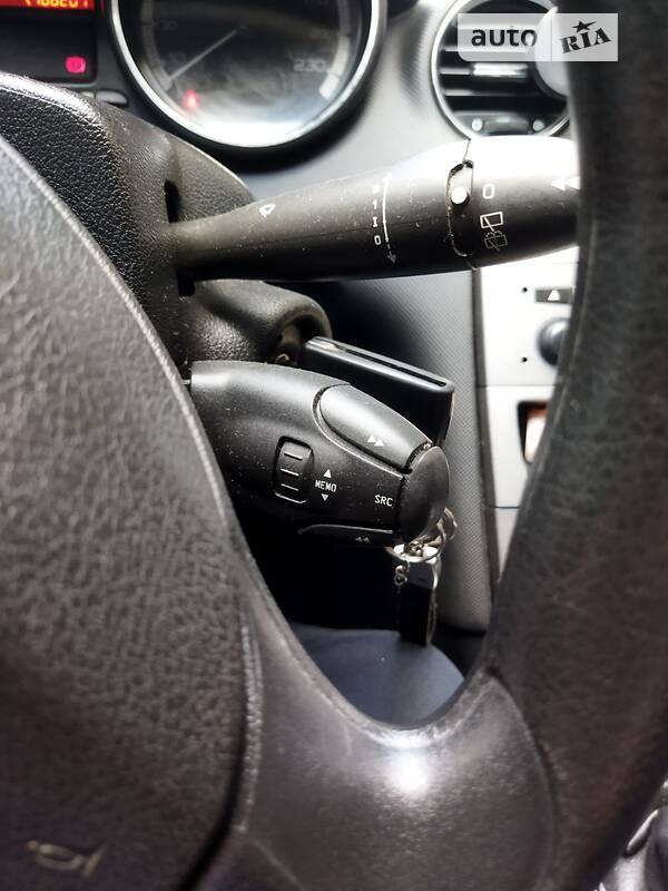 Хэтчбек Peugeot 308 2009 в Львове