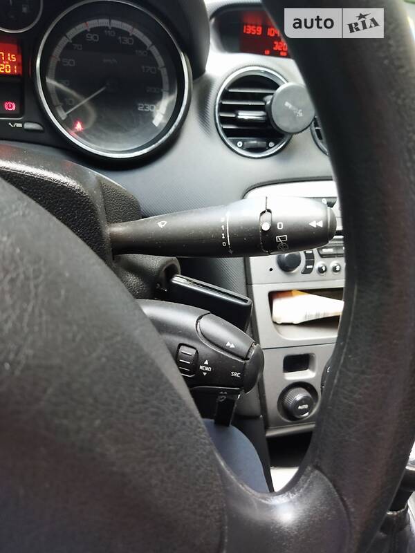 Хэтчбек Peugeot 308 2009 в Львове