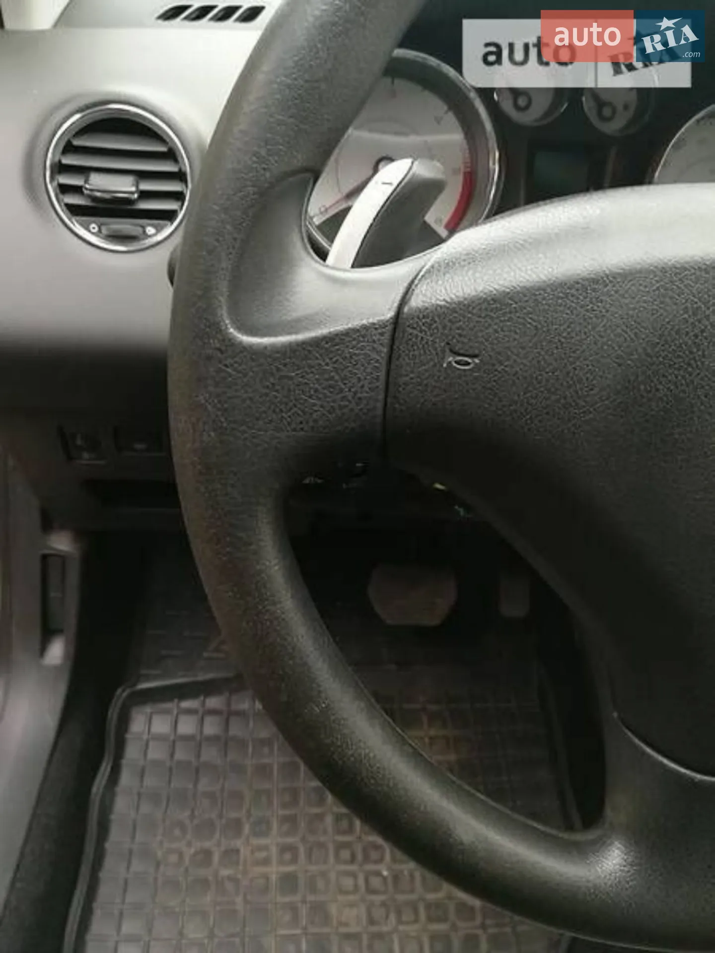 2012 Peugeot 308 - мініатюра 5