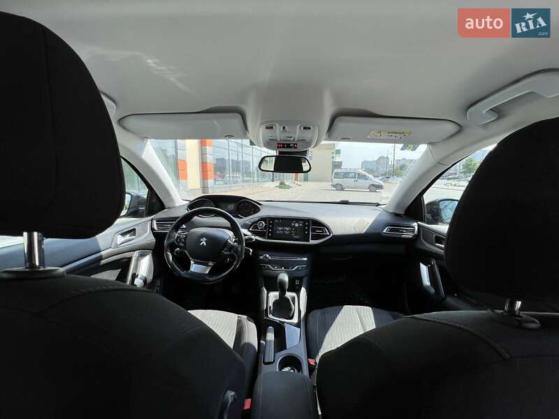 Универсал Peugeot 308 2015 в Хмельницком