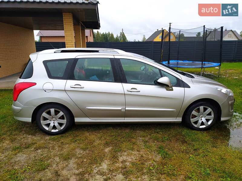 Універсал Peugeot 308 2009 в Луцьку