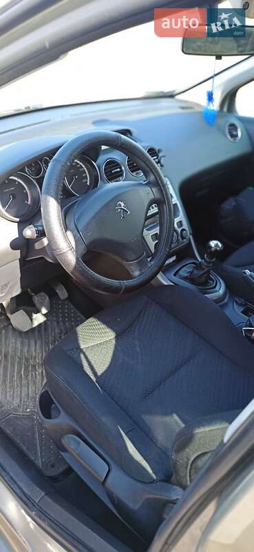 Универсал Peugeot 308 2012 в Днепре