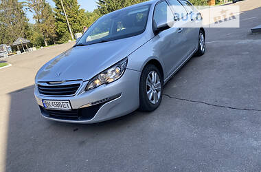 Универсал Peugeot 308 2015 в Ровно