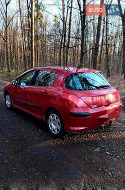 Хэтчбек Peugeot 308 2008 в Ивано-Франковске