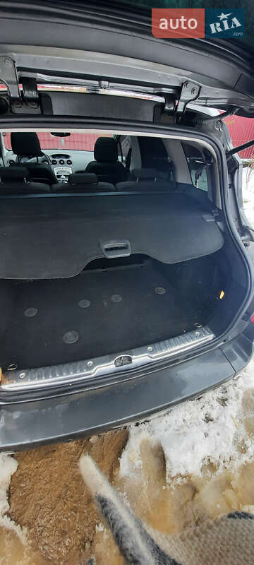 Универсал Peugeot 308 2008 в Ужгороде