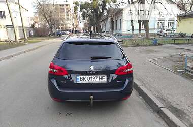 Універсал Peugeot 308 2015 в Києві