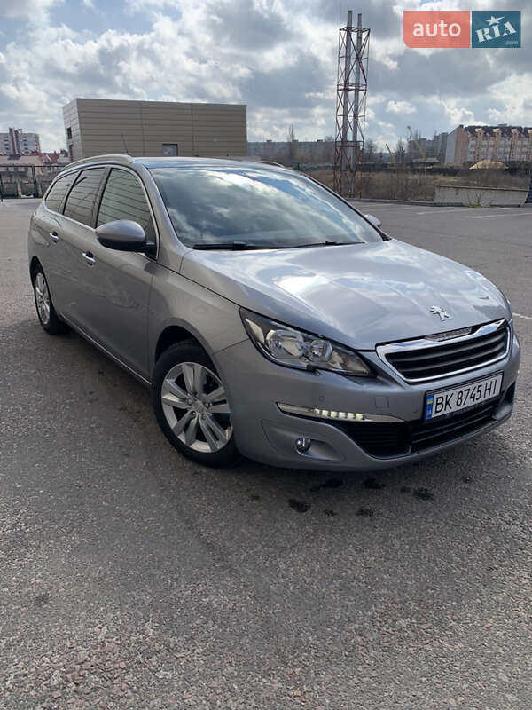 Peugeot 308 2015