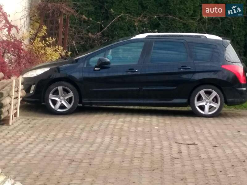 Универсал Peugeot 308 2009 в Маневичах
