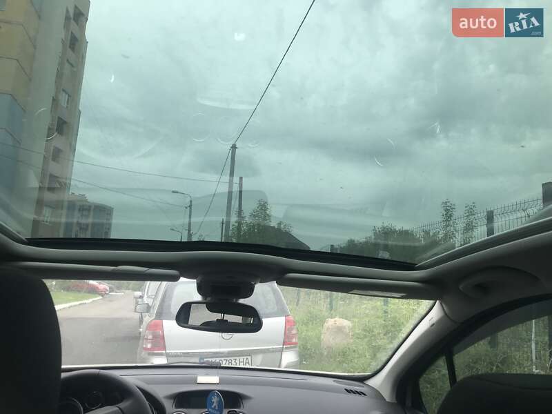 Універсал Peugeot 308 2012 в Рівному