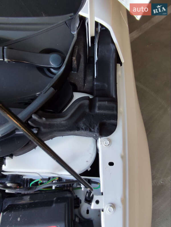 Універсал Peugeot 308 2015 в Києві