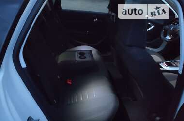 Універсал Peugeot 308 2014 в 