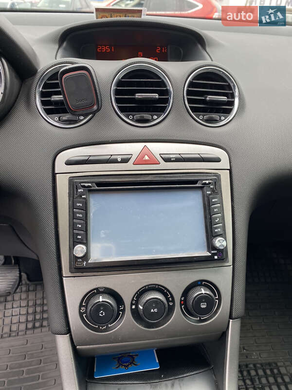 Універсал Peugeot 308 2012 в Хотині