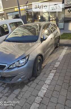 Универсал Peugeot 308 2015 в Львове