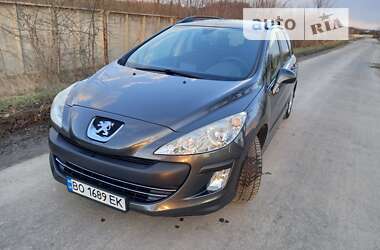 Універсал Peugeot 308 2010 в Умані