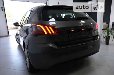 Хетчбек Peugeot 308 2020 в 