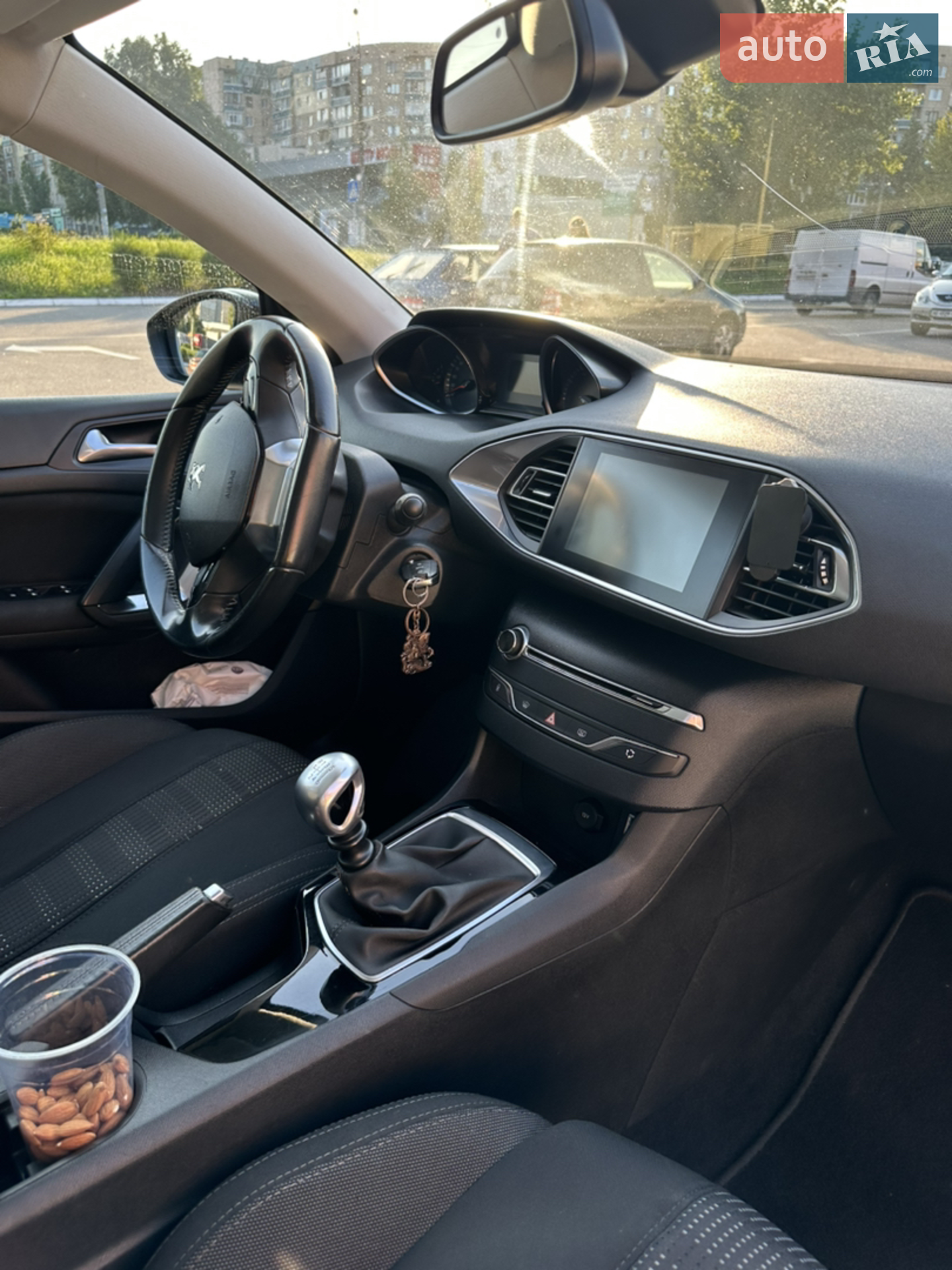 2015 Peugeot 308 - мініатюра 17
