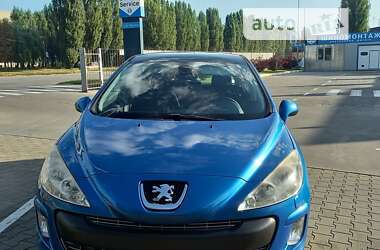 Хетчбек Peugeot 308 2008 в Броварах