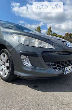 Хетчбек Peugeot 308 2010 в Дніпрі