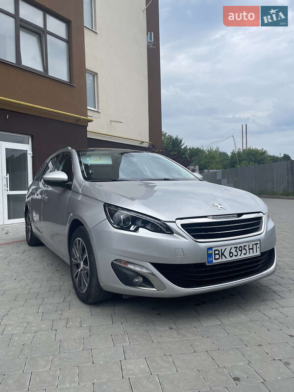 Peugeot 308 2015 Peugeot 308 2015